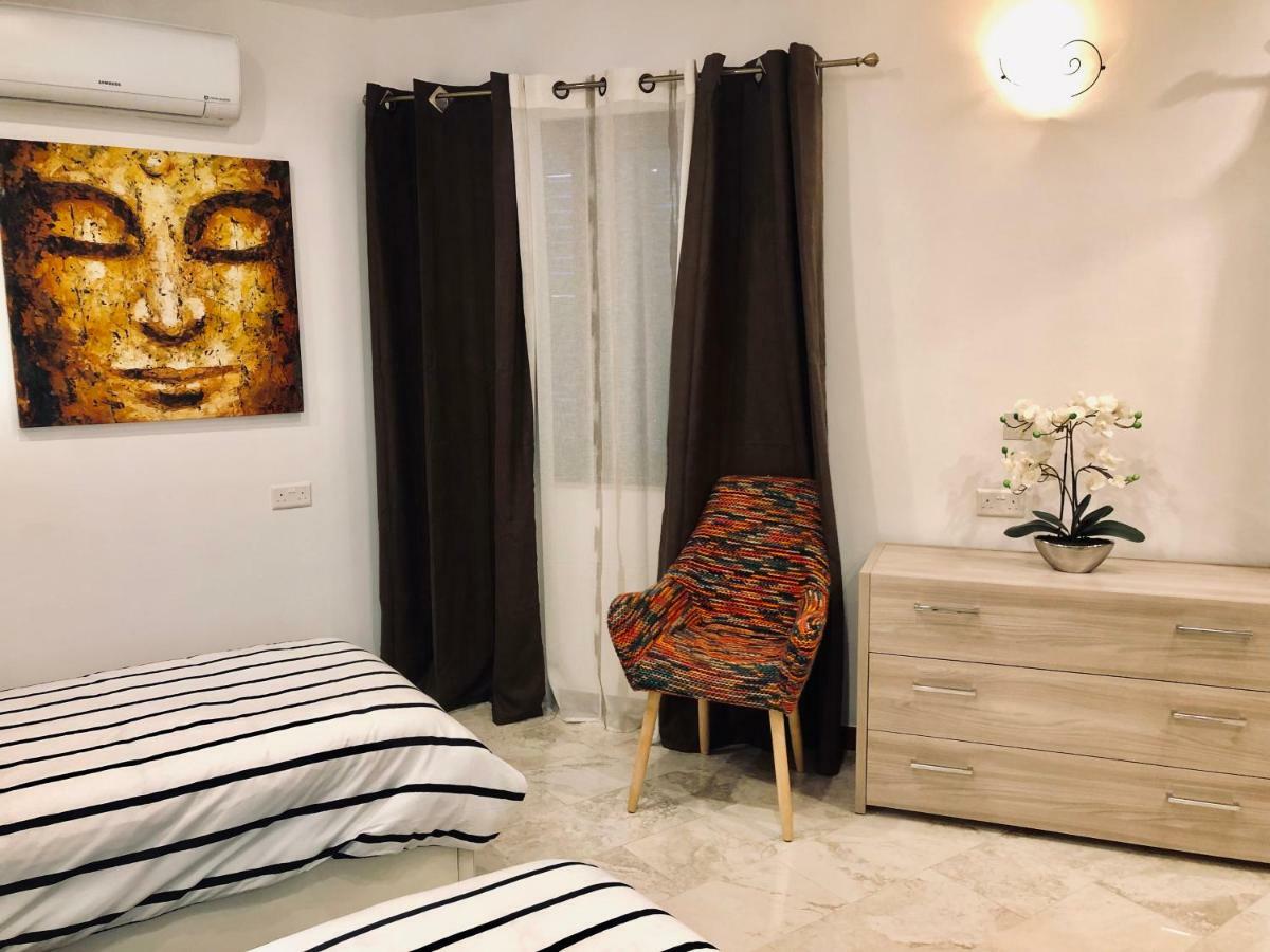 Вилла Modern Maltese House Слима Экстерьер фото